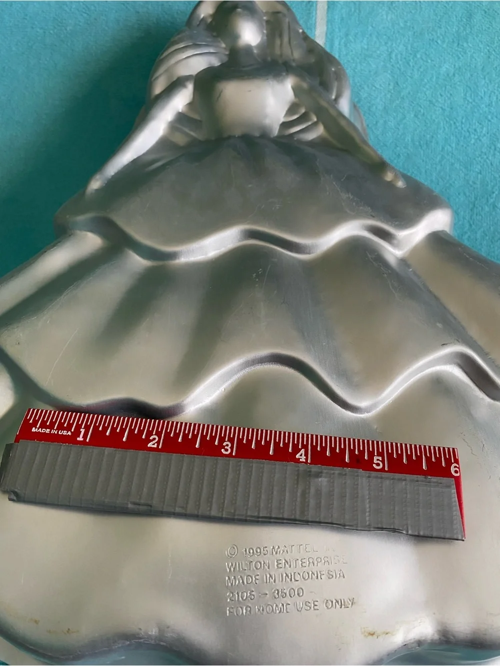 1995 Wilton Barbie Cake Pan